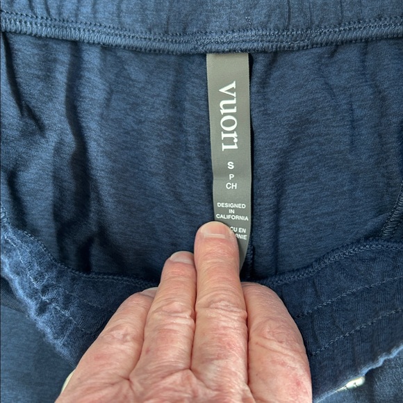 Vuori Halo Essential Wide Leg Pant-NWT!! - Picture 6 of 11